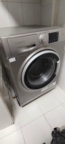 Ariston Front Loading Washing Machine