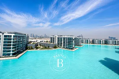 3BR Corner Unit | Lagoon View | Huge Balcony