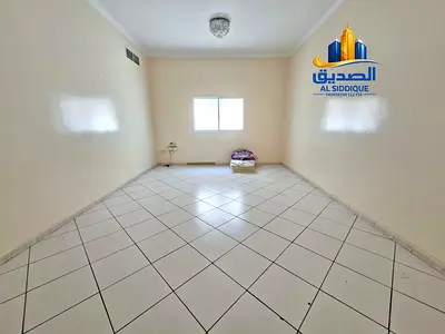 2 Bhk Balcony Family Building Near To Cornish And Safia Park only in 42k