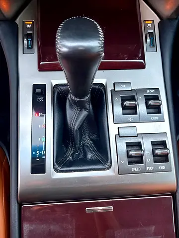صورة 10 لـ 2018 Lexus GX-SERIES