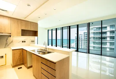 Panoramic Sea View | High Floor | Hot Deal!