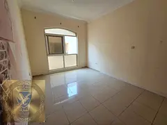 Studio apartment in Al Qulayah area for annual rent. Central air conditioning spacious fully finishe