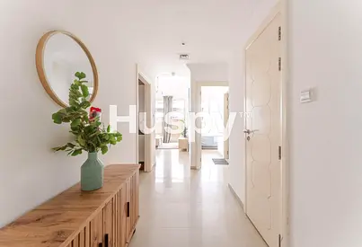 Vacant | Fully Furnished | Mid Floor