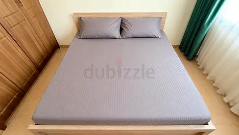 DOUBLE BED - King Size : 180X200