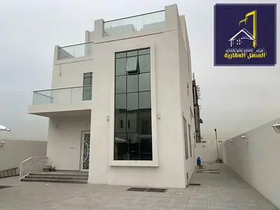 فيلا جديدة أول ساكن للإيجار 6 غرف نوم، 3 طوابق، غرفة خادمة وحدائق خاصة ،