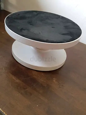 Cake stand