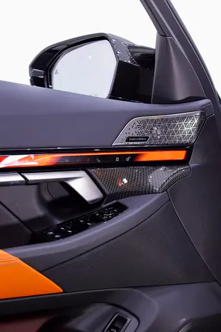 2026 BMW M5 — миниатюра 15