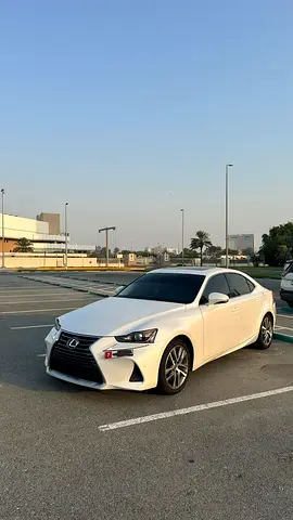 2019 Lexus IS 300 Premier GCC, no accidents, original paint, fully serviced, new tires
