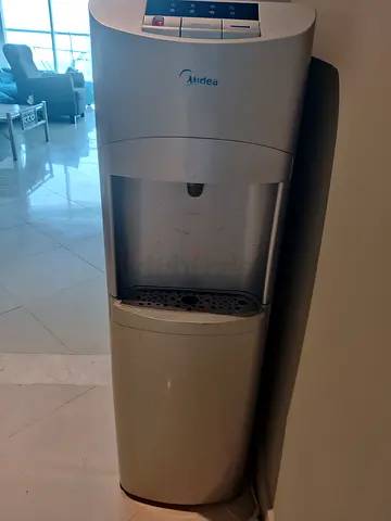 Water cooler