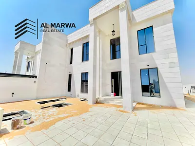 Lavish brand new luxury villa huge size 5bhk amazing layout