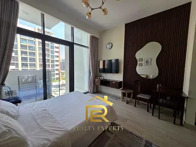 استوديو فاخر | تكييف مجاني | إطلالات رائعة!!!!