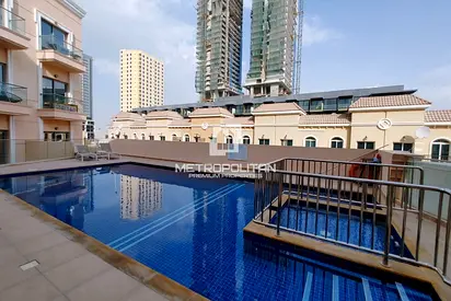 1 Bedroom | Near to Circle Mall | Vacant