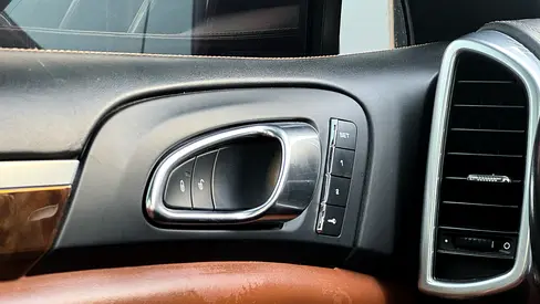 صورة مصغرة 14 لـ 2018 Porsche CAYENNE