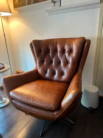 Pottery Barn 100% Leather Accent Chair | Excellent Condition