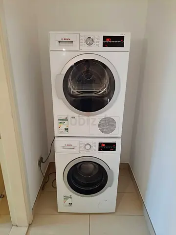 Bosch Series 6; 9kg Stackable Washer and Tumble Dryer Pair Sat - Good Condition