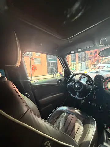 2013 MINI COUNTRYMAN — миниатюра 8