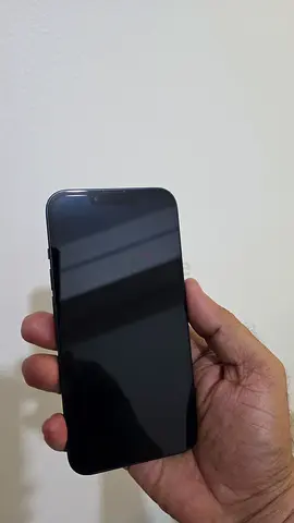 iPhone13 512GB with minor signs of use - good working condition