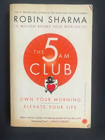 The 5AM Club by Robin Sharma
