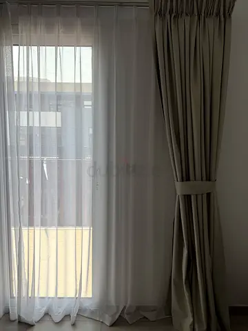 2 sets Curtain Black-out + linen Sheer