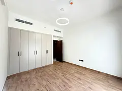 Exclusive l Motivated Seller l Close to Metro