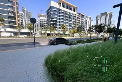 PRIME LOCATION | GOOD ROI | BOULEVARD FACING