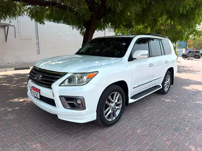 Lexus LX 570 Sport 2014 | GCC Specs | Pristine Condition