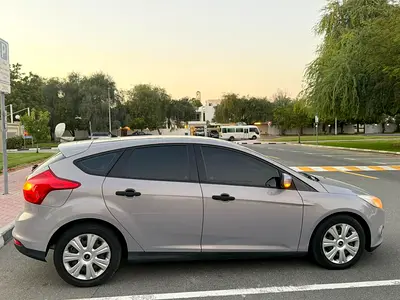 2014 FORD FOCUS 照片 6