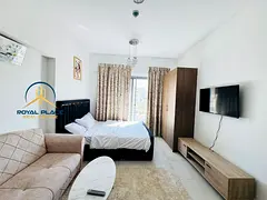 Cozy Furnished| Bright |Ready to Move