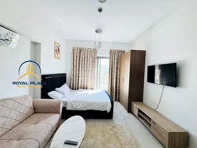 Cozy Furnished| Bright |Ready to Move