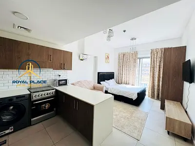 Cozy Furnished| Bright |Ready to Move