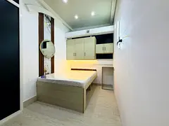 EXCLUSIVE LUXURY COUPLE PARTITION FOR RENT (JVC)