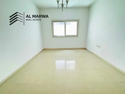 Spacious 1BHK ~ Bright and Clean ~ Ready To Move ~ Family Building