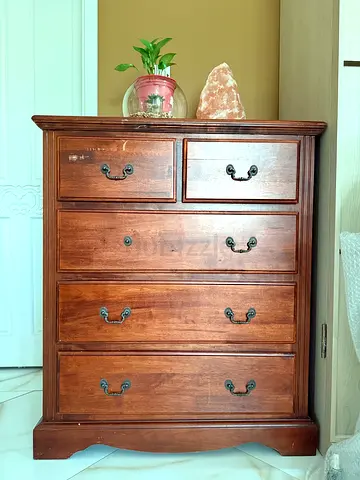 Furnitur