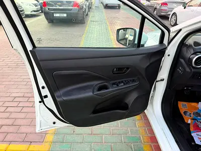 2020 Nissan SUNNY — фото 10
