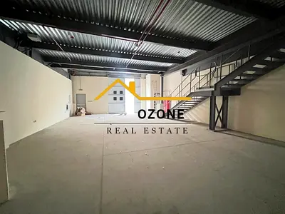 Hot offer mezzanine floor in just 105k 2034 sq feet available for any type of storage