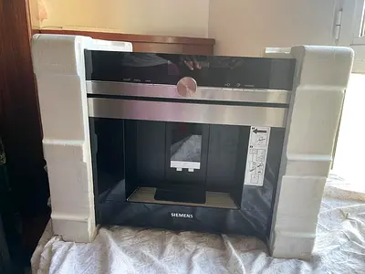 Siemens iq700 built-in fully automatic espresso coffee machine