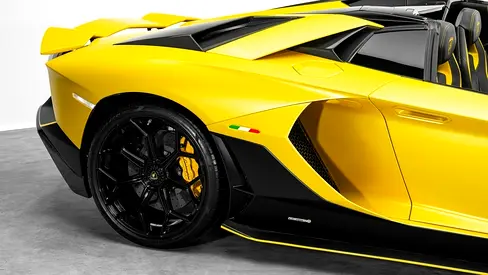 2022 Lamborghini AVENTADOR — миниатюра 18