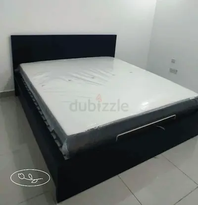 IKEA Malam ottoman queen size 160×200cm hydraulic bed frame with storage inside full bed mattress
