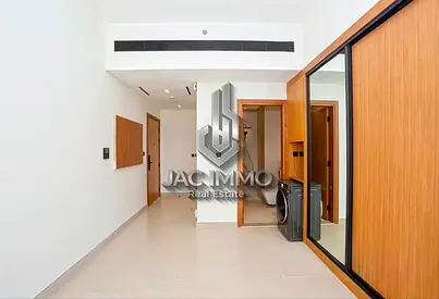 Modern Luxury| Elegant Finishes | Bright Open Layout