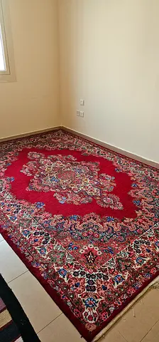 Red Persian-style Full Size Rug