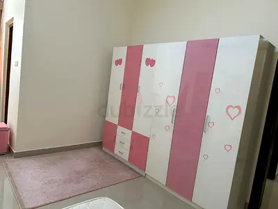 White and Pink 5-Door Wardrobe with Drawers - Good Condition