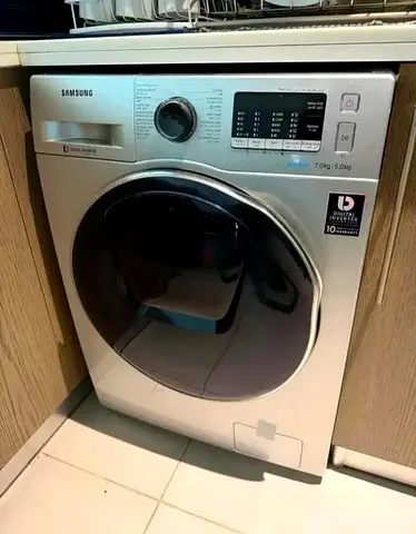 Samsung 7 kg washing and 5 kg dryer 2ni 1