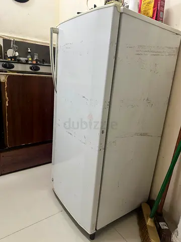 LG REFRIGERATOR