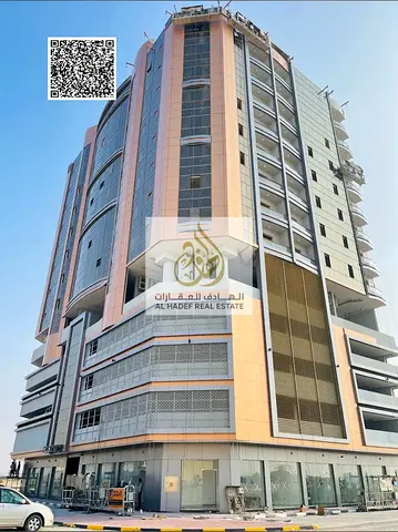 Studio apartment for annual rent, separate kitchen, private parking, and swimming pool.