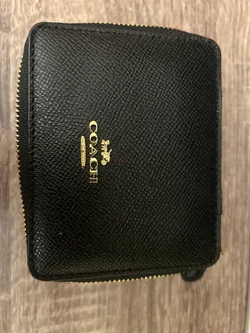 Coach Black Leather Zip Around Small Wallet