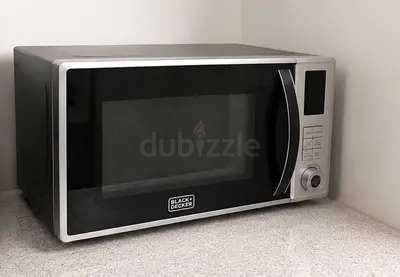 Black Decker Countertop Microwave - Great Working Condition