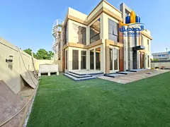 New 5bhk villa Garden Area Near Shakh Zayd Road 150k