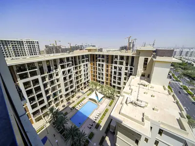 Spacious 1BR | Vacant | Pool View | High Floor