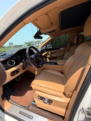 2019 Bentley BENTAYGA — миниатюра 7
