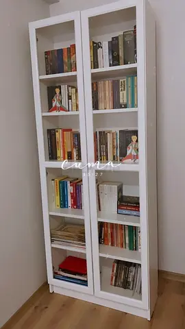 IKEAS BILLY SHELVES